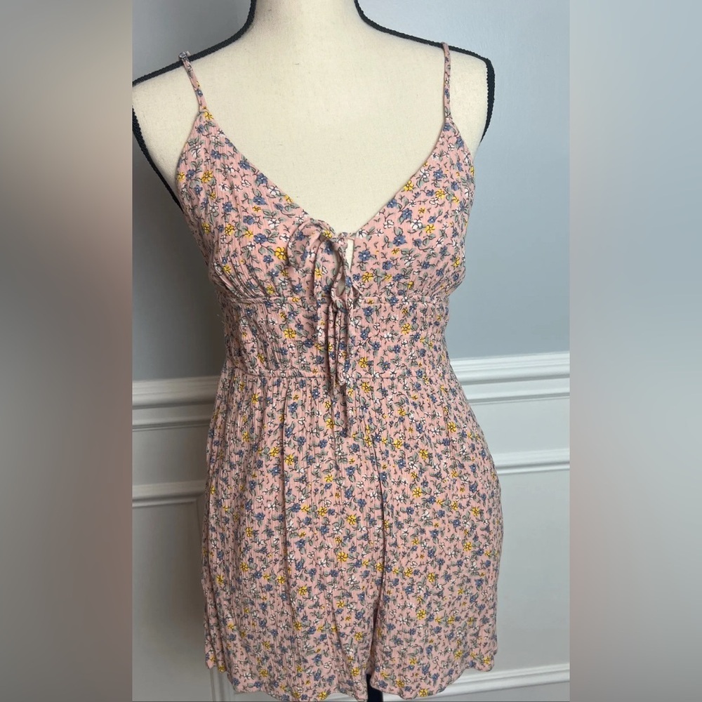 Aeropostale Micro Floral Pink Romper Size M Fun Flirty Feminine Lightweight